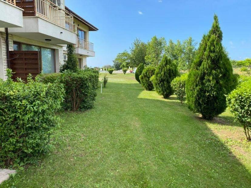 Lighthouse Golf & Spa Resort Villa F31 Balčik Exteriér fotografie